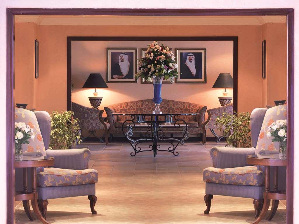Radisson Blu Hotel, Yanbu Exterior photo